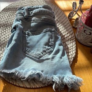 🌹SALE🌹Frayed Hem Denim Shorts